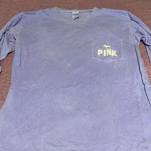 VS Pink pocket tee